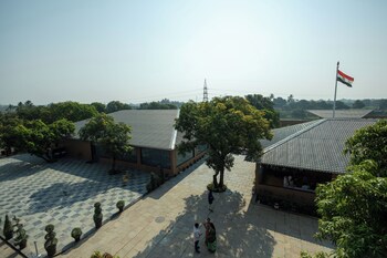 madhuvan resort