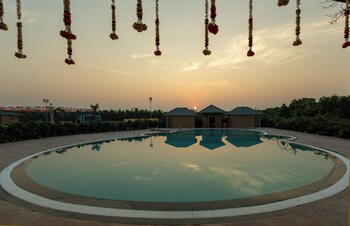 Madhuvan Resort,,3 star