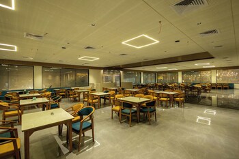 madhuvan resort