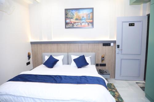 hotel shri ram ratan inn