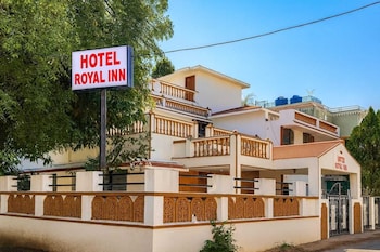 hotel royal inn