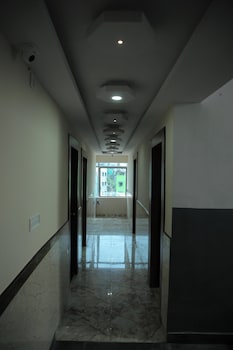 Best Buy Hotel,,3 star