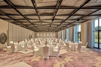 the westin jaipur kant kalwar resort and spa