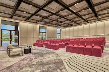 the westin jaipur kant kalwar resort and spa