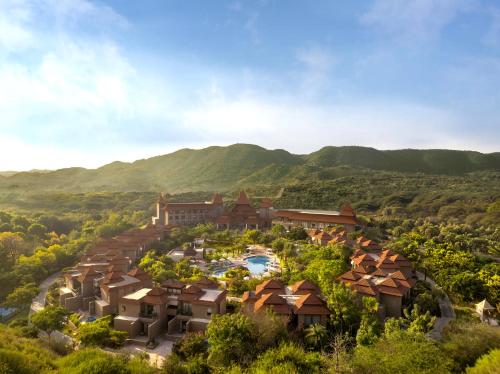 the westin jaipur kant kalwar resort and spa
