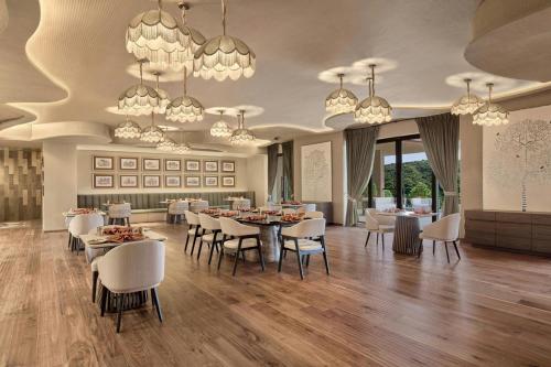 the westin jaipur kant kalwar resort and spa