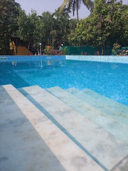 Patil Resort,,2 star