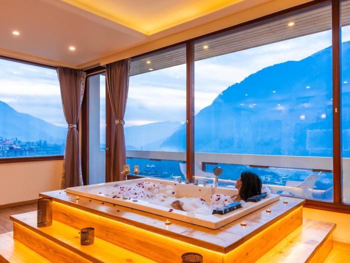 moustache select manali