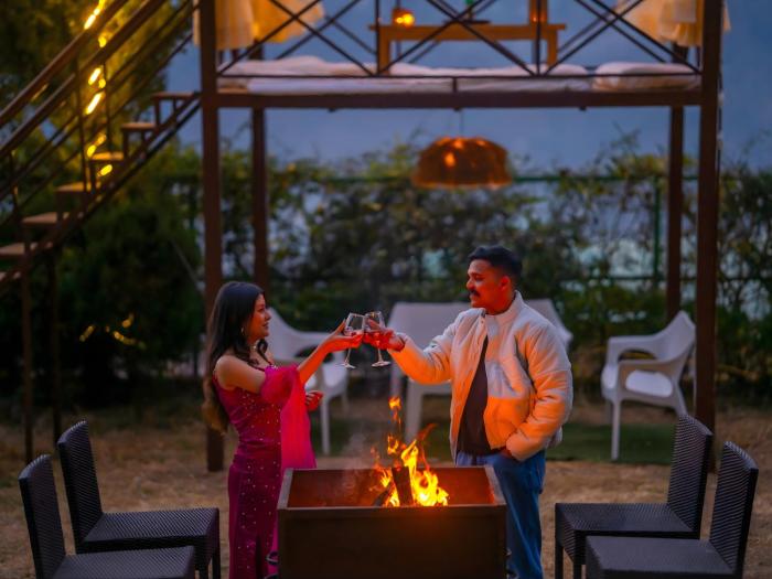 moustache select manali