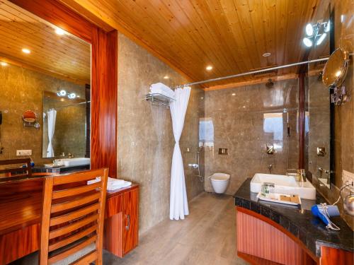 moustache select manali