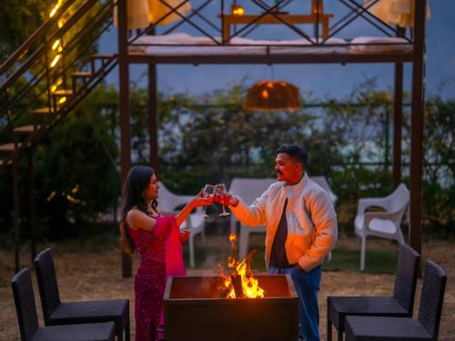 moustache select manali