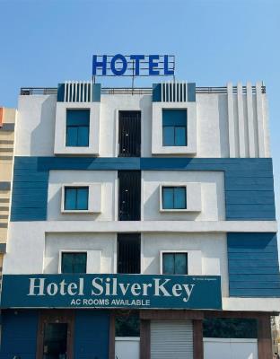 hotel silver key