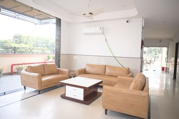 parmanand bhawan