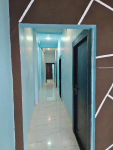 shree gora parvati stay