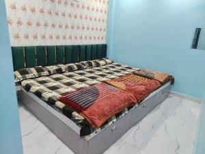 shree gora parvati stay