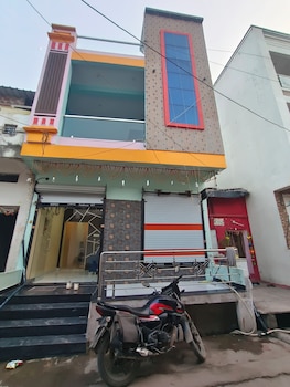 Shree Gora Parvati Stay,,3 star