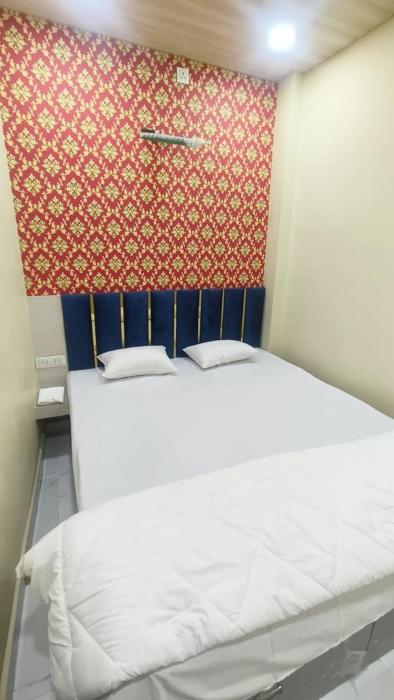 shree gora parvati stay