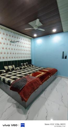 shree gora parvati stay