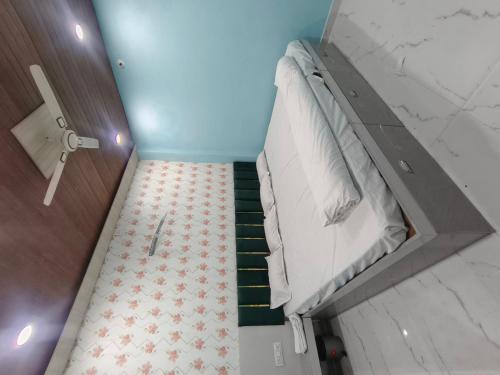 shree gora parvati stay