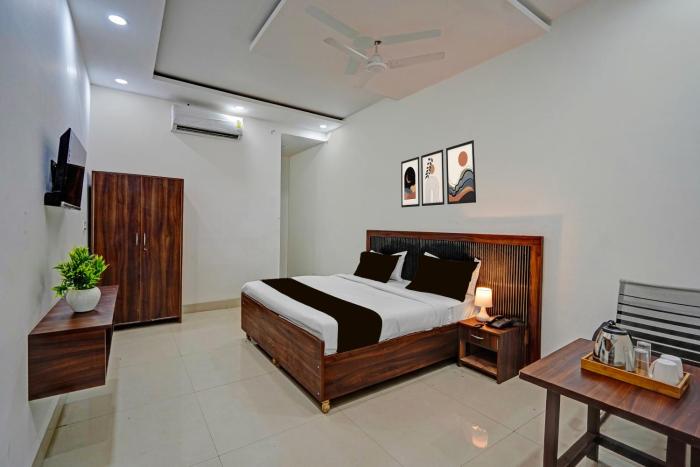 hotel o sector 110 noida formerly luv kush tower bhangel