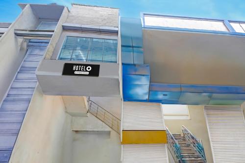 hotel o sector 110 noida formerly luv kush tower bhangel