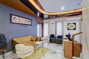 super townhouse passport office saligramam formerly k k nagar residency