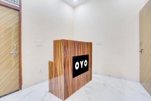 Hotel O Rs Guest House,,4 star