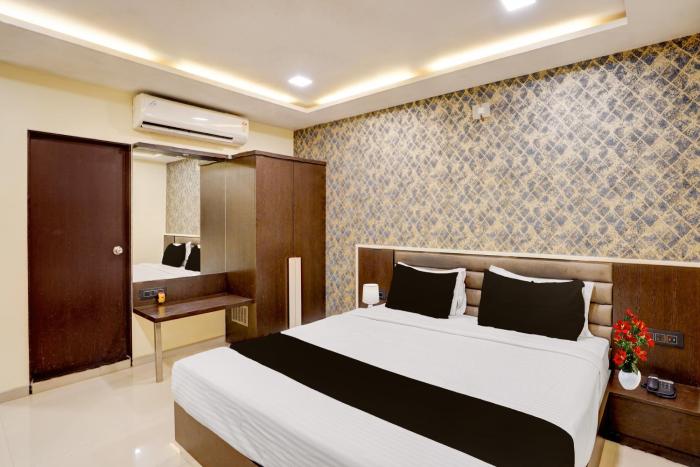 super collection o vyara railway station formerly crystal guest house