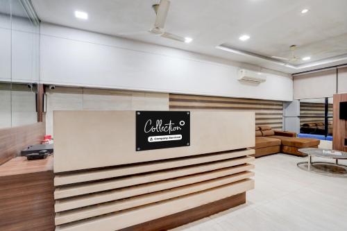 super collection o vyara railway station formerly crystal guest house