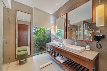 vandhara sarovar premiere jim corbett