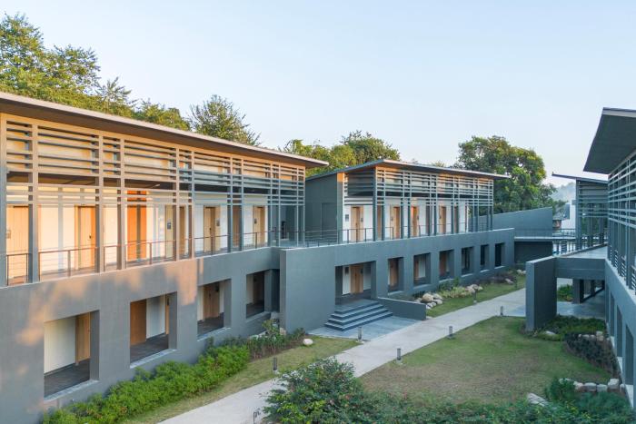 vandhara sarovar premiere jim corbett