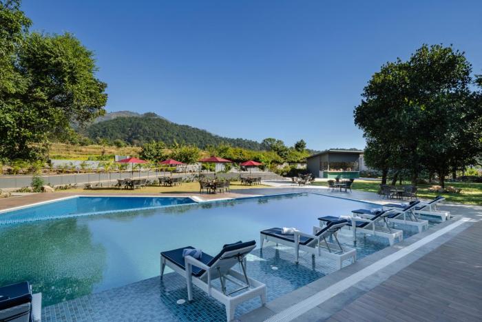 vandhara sarovar premiere jim corbett