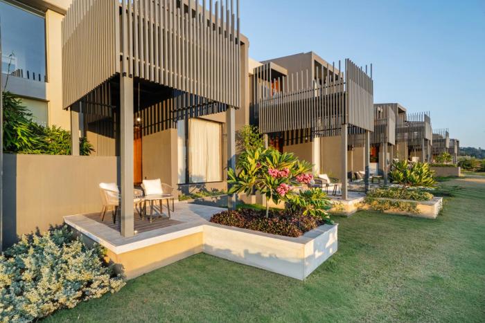 vandhara sarovar premiere jim corbett