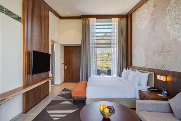 vandhara sarovar premiere jim corbett