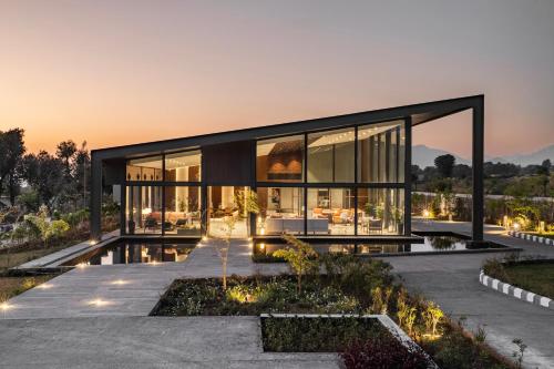 vandhara sarovar premiere jim corbett