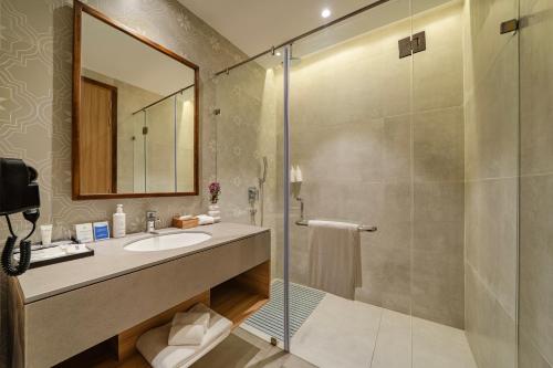 vandhara sarovar premiere jim corbett