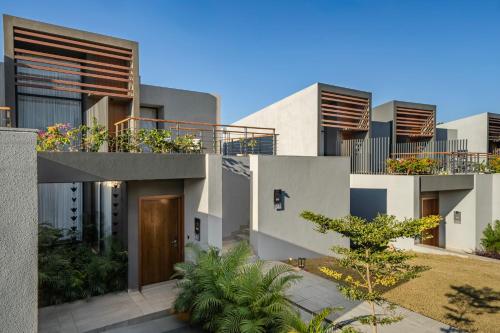 vandhara sarovar premiere jim corbett