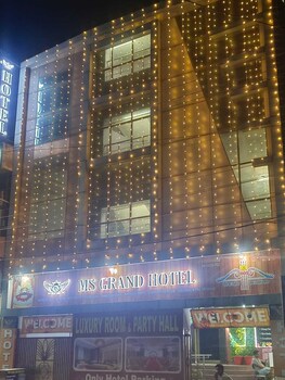Ms Grand Hotel,,3 star