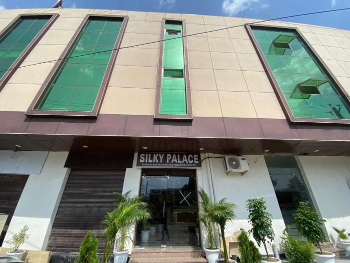 hotel silky palace by a2a hotels and resorts