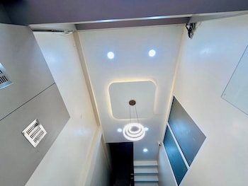 kreston heights hotel scheme 114