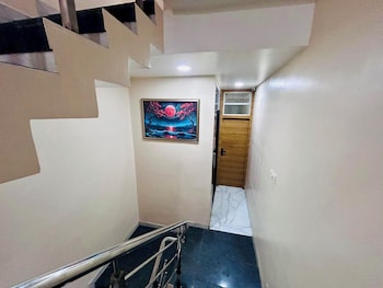 kreston heights hotel scheme 114