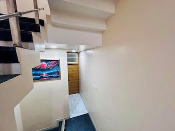 kreston heights hotel scheme 114