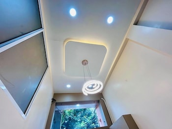 kreston heights hotel scheme 114