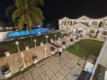 royal garden beach resort