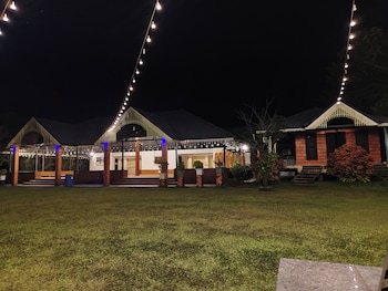 royal garden beach resort
