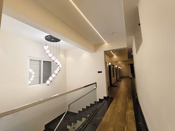 Royal Garden Beach Resort,,3 star