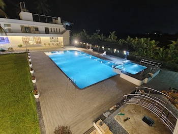royal garden beach resort