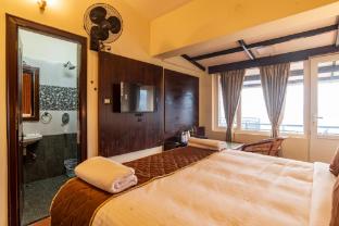 warmth streamside serenity resort