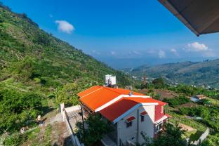 warmth streamside serenity resort