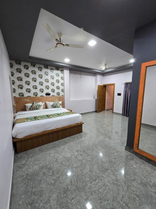 hotel shri palace by taaraa hospitality